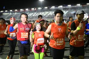 BIB: 22208, 27496, 81712, 28441, 81809
                            <button type="button" onclick="openModal(10886265)" class="btn btn-primary btn-sm float-right btn-popup" data-toggle="modal" data-target=".modal-high-quality">
                        <i class="fas fa-shopping-cart"></i> Add to Cart
                    </button>
                                            <button type="button" onclick="isThisMe(10886265, true)" class="btn btn-success btn-sm float-right btn-popup btn-isme hidden" data-toggle="tooltip" data-placement="bottom" title="นี่คือรูปของคุณใช่ไหม คลิกที่นี่เพื่อเอาเข้าอัลบั้ม">
                        <i class="fas fa-plus"></i> Add to album
                    </button>
                    <button type="button" onclick="isThisMe(10886265, false)" class="btn btn-warning btn-sm float-right btn-popup btn-isnotme hidden">
                        <i class="fas fa-ban"></i> Remove from album
                    </button>